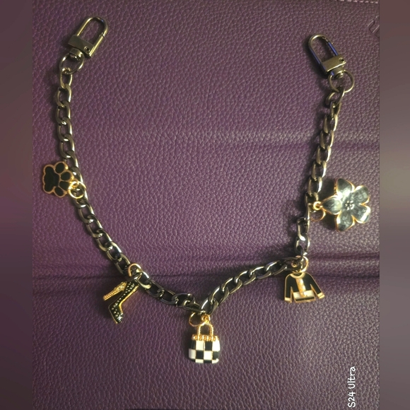 Purse Chain Necklace Charm New - Picture 1 of 7